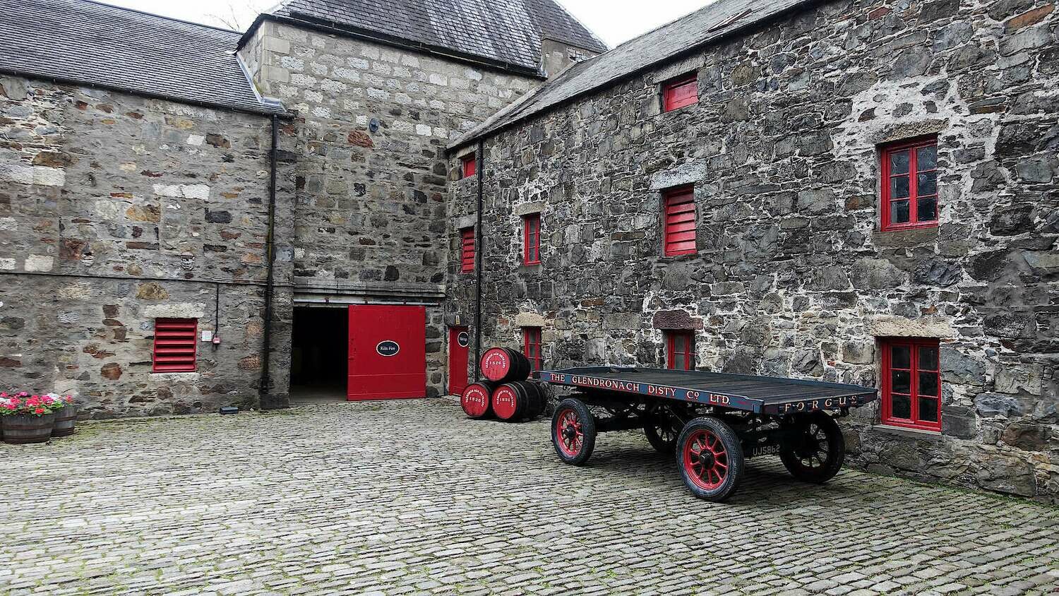 Glendronach - The Master's Anthology - Ode to the Valley - 46.2% Glendronach - The Master's Anthology - Ode to the Valley - 46.2%