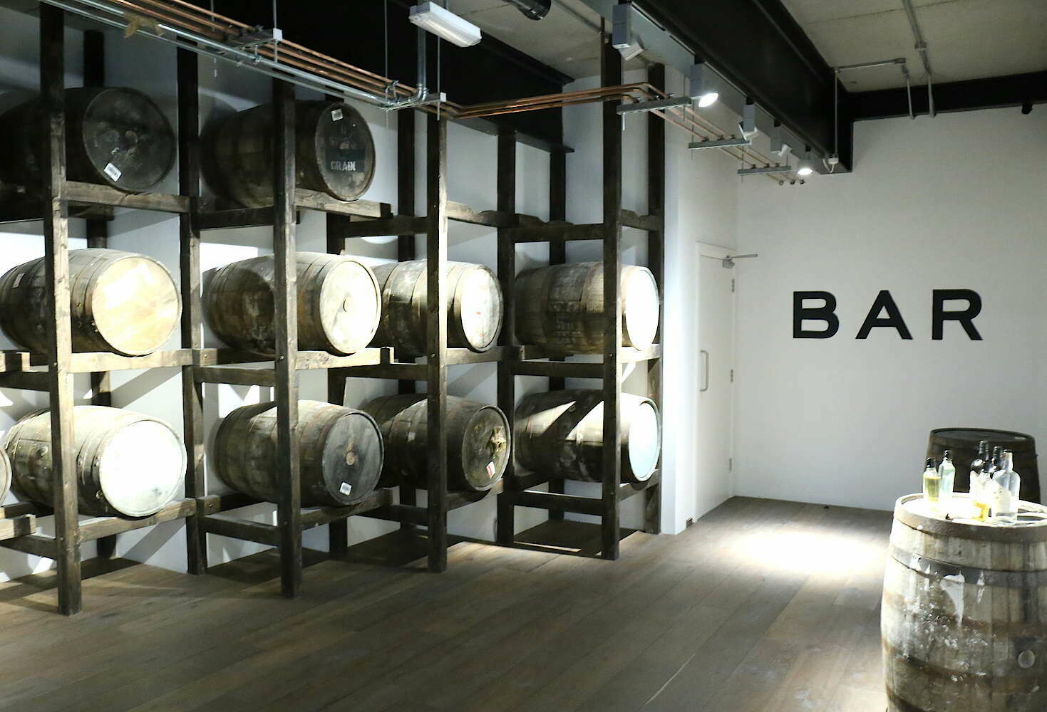 Teeling Pineapple Rum Cask - 49.2% Teeling Pineapple Rum Cask - 49.2%