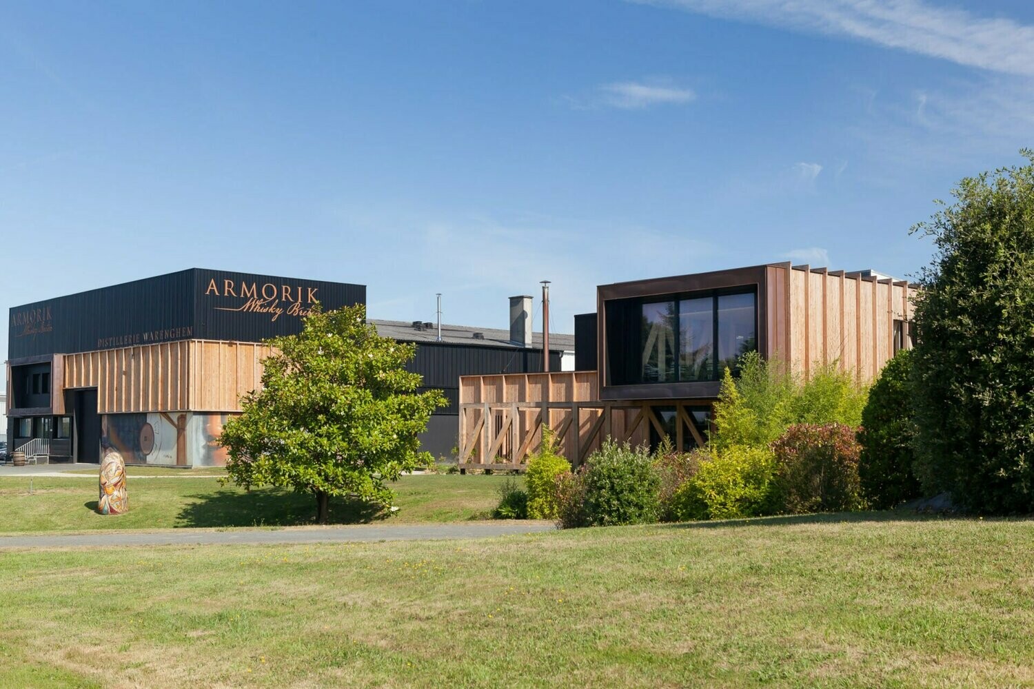 Yeun Elez Peated Breton Single Malt - 46% Yeun Elez Peated Breton Single Malt - 46%