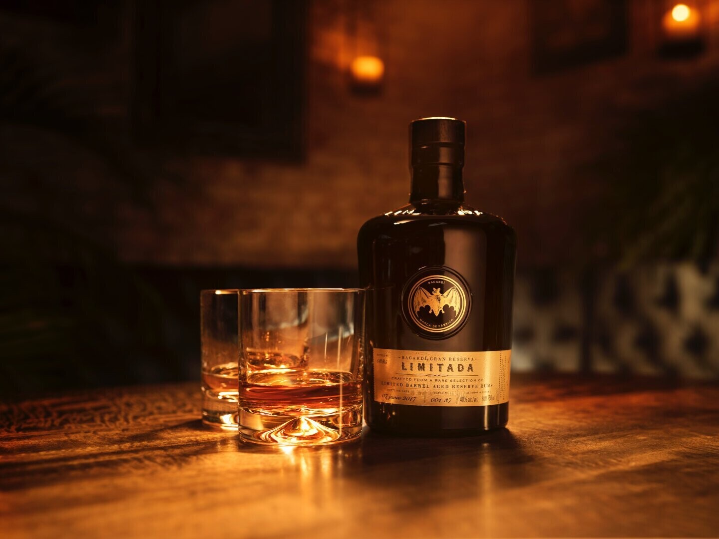 Bacardi Gran Reserva Limitada - 12 jaar - liter Bacardi Gran Reserva Limitada - 12 jaar - liter