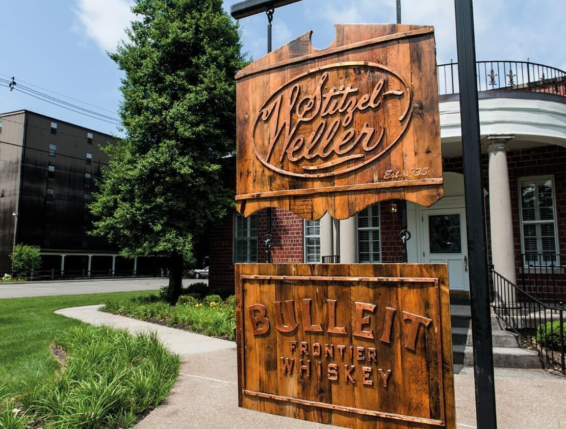 Weller Special Reserve Bourbon Whiskey - 45% Weller Special Reserve Bourbon Whiskey - 45%