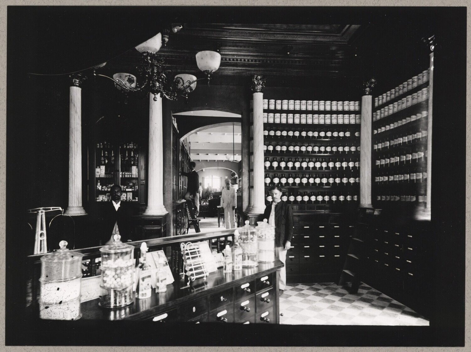 A.H. Riise - Non Plus Ultra Black Edition - 42% A.H. Riise - Non Plus Ultra Black Edition - 42%