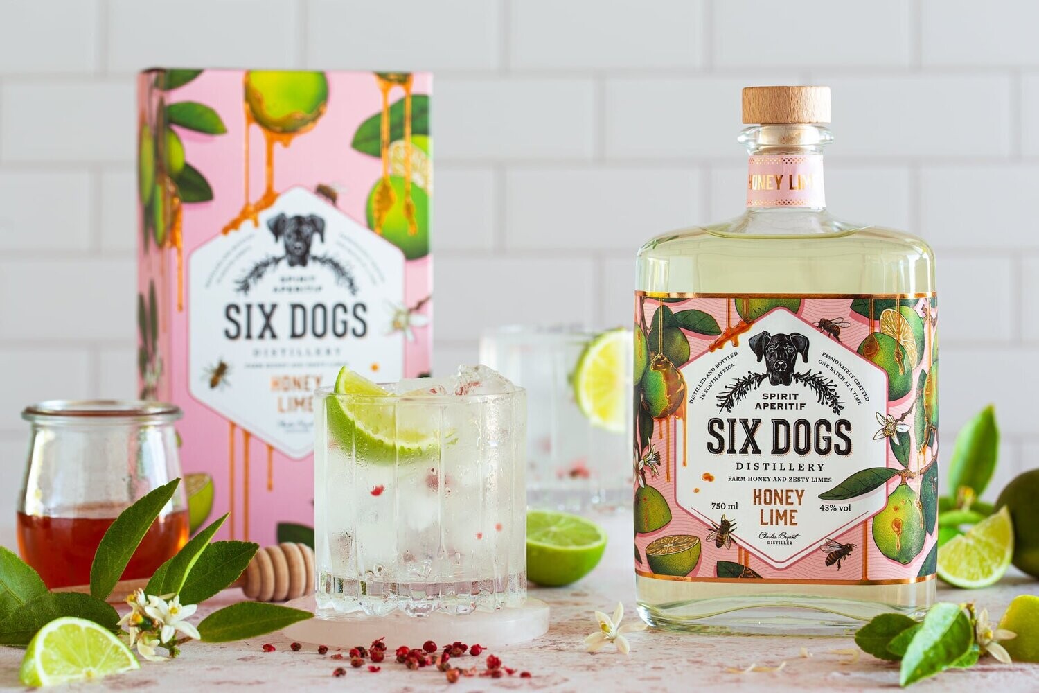 Six Dogs Honey Lime Gin - 43% Six Dogs Honey Lime Gin - 43%