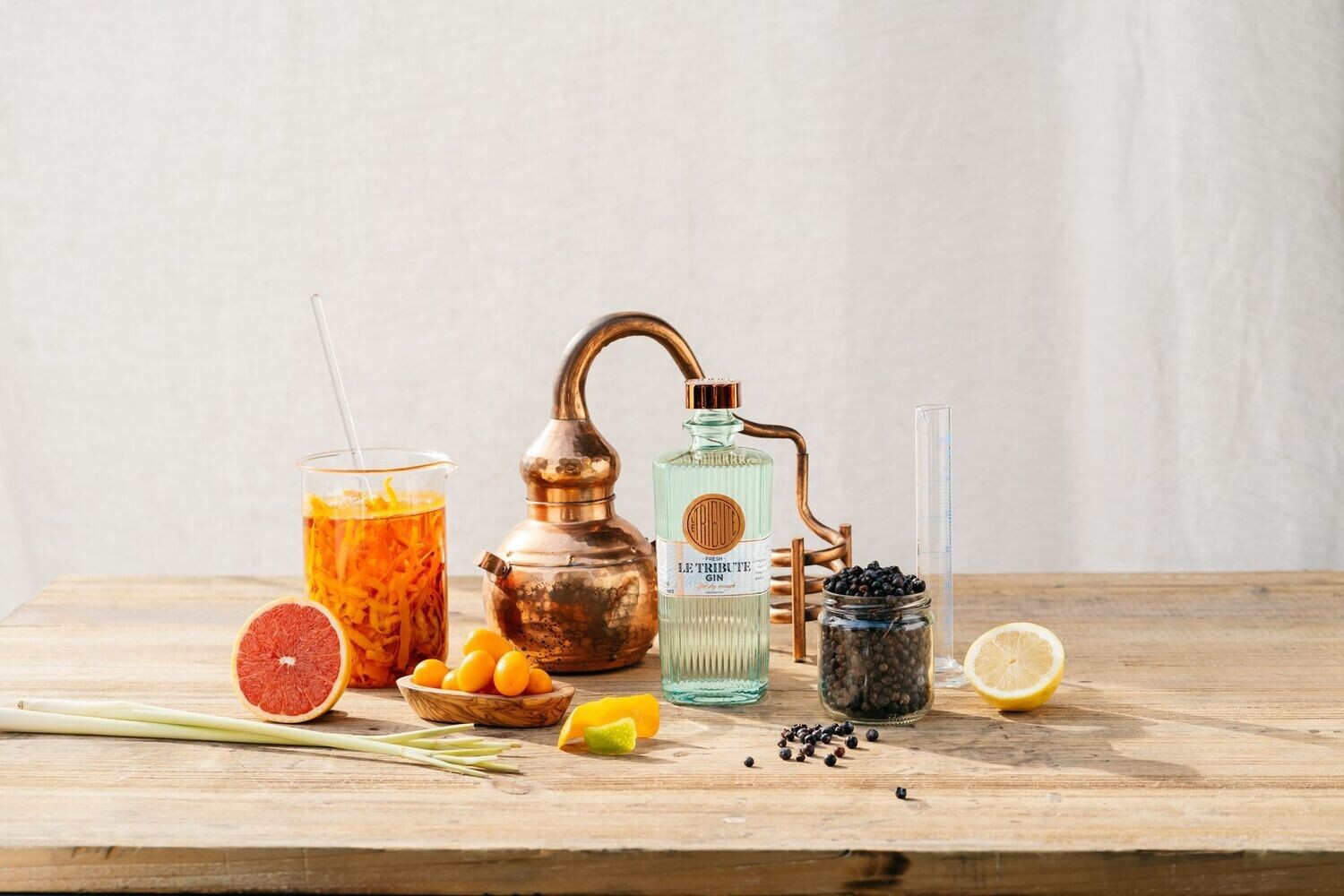 Le Tribute gin - 43% Le Tribute gin - 43%