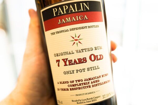 Papalin Jamaica Rum 7 years - Navy Proof 57,18% Papalin Jamaica Rum 7 years - Navy Proof 57,18%