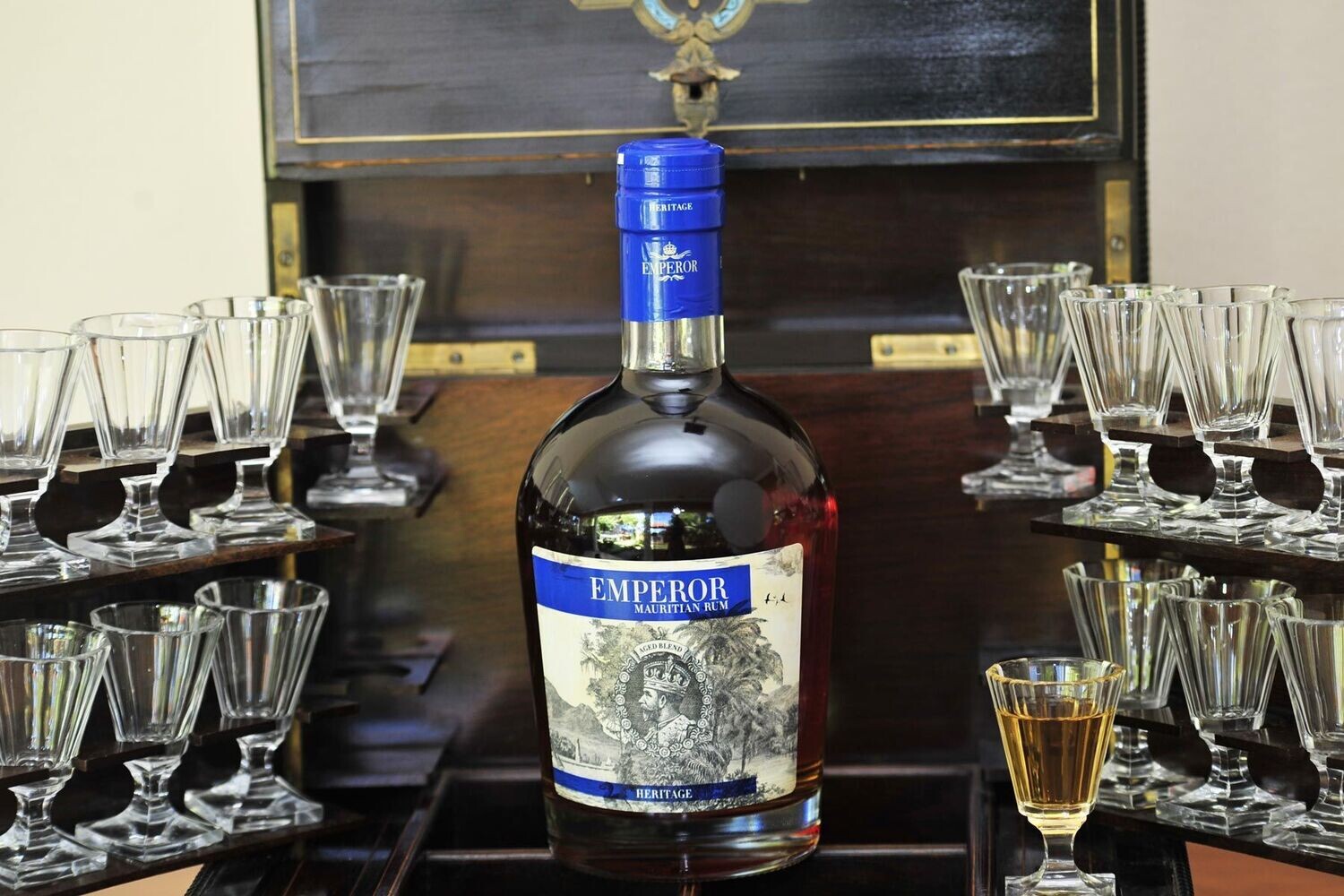 Emperor Hermitage Rum - Mauritius - 40% Emperor Hermitage Rum - Mauritius - 40%