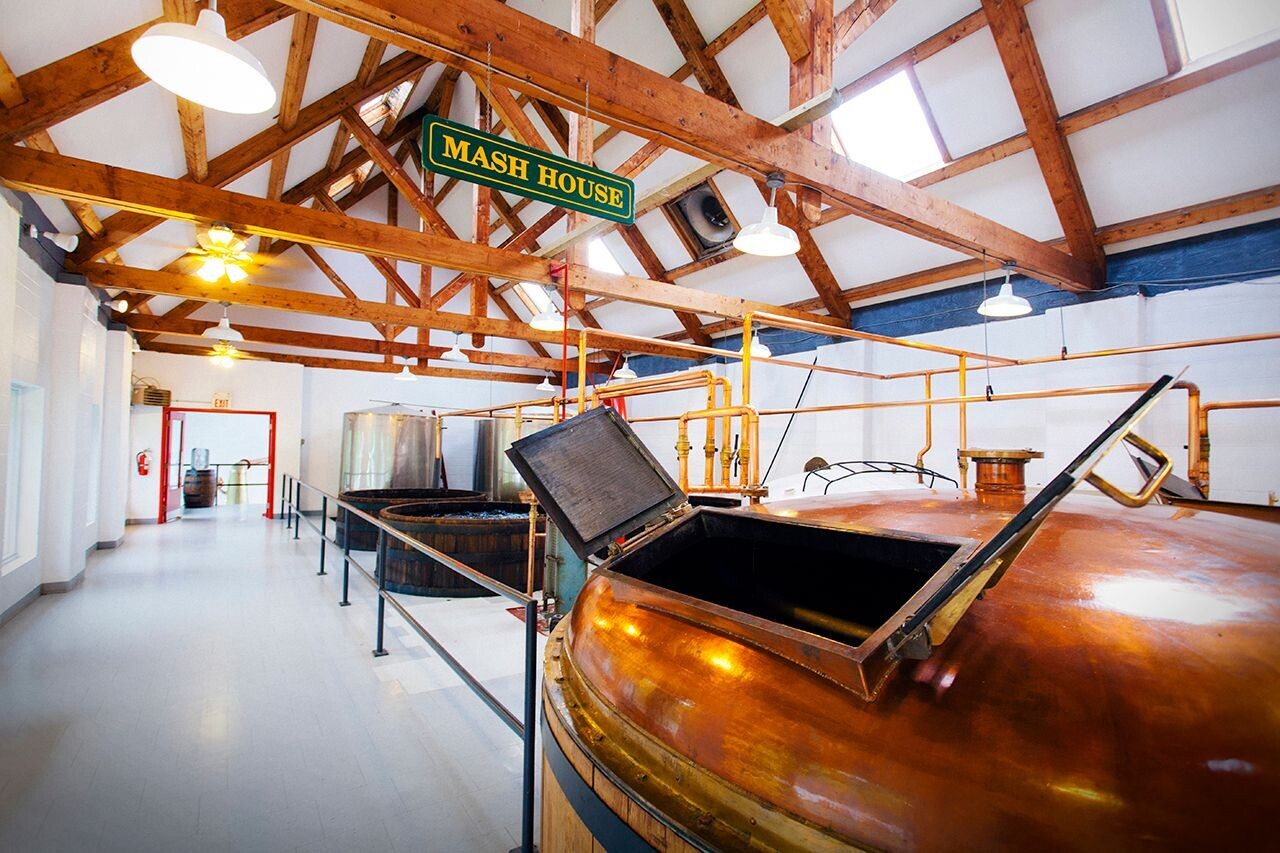 Glen Breton Ice - 10 years - Ice-Wine Cask - 40% Glen Breton Ice - 10 years - Ice-Wine Cask - 40%