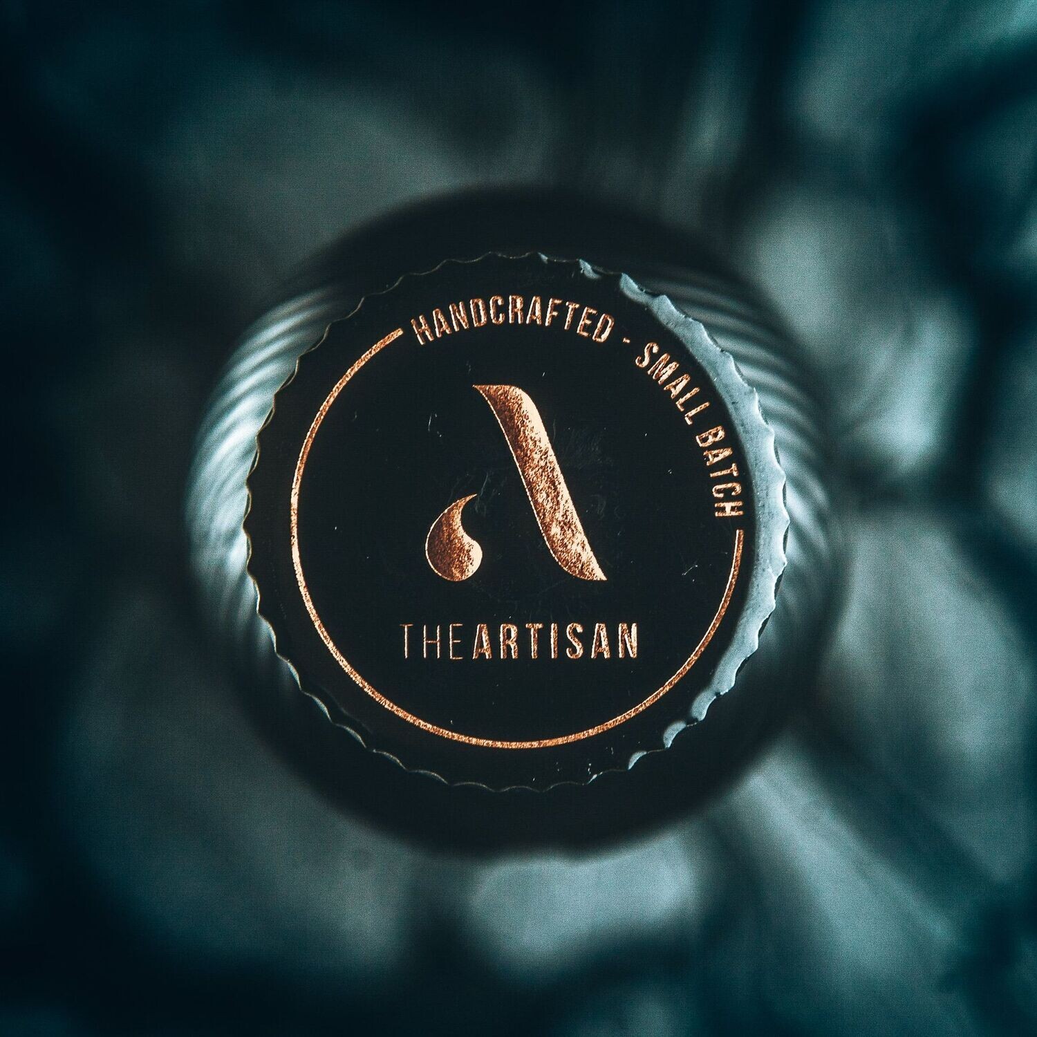 The Artisan Gin - 44% The Artisan Gin - 44%