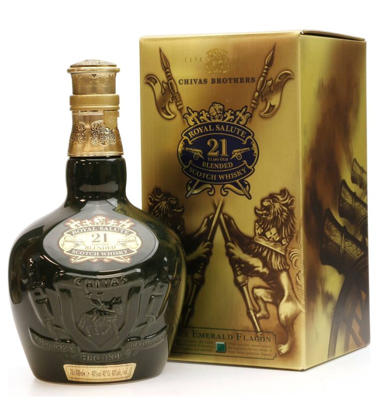 Chivas Regal Royale Salute 21 years - The Emerald Flagon - 40%