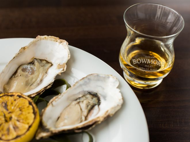 Bowmore 33 years Timeless Series - Limited Edition - 45,5% Bowmore 33 years Timeless Series - Limited Edition - 45,5%