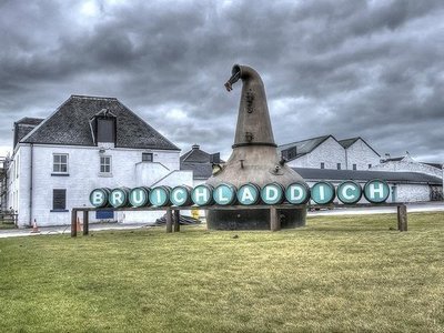 Bruichladdich -  Islay Est. 1881