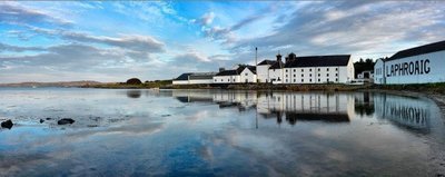 Laphroaig - Islay Est. 1815