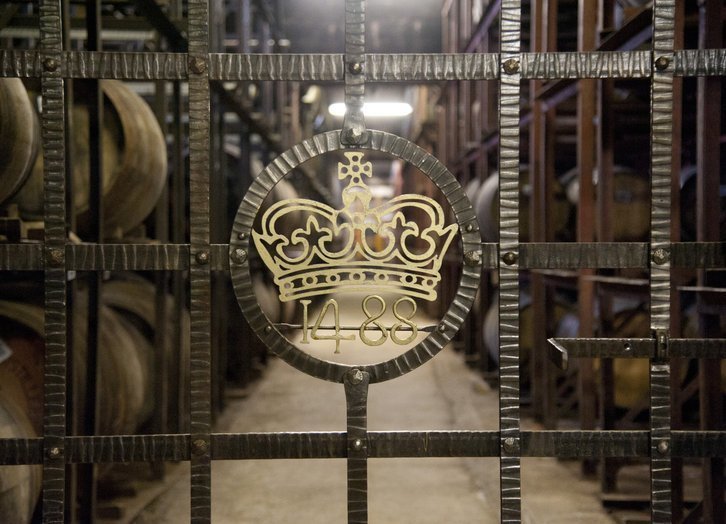 Tullibardine Châteauneuf-du-Pape Cask - 46% Tullibardine Châteauneuf-du-Pape Cask - 46%