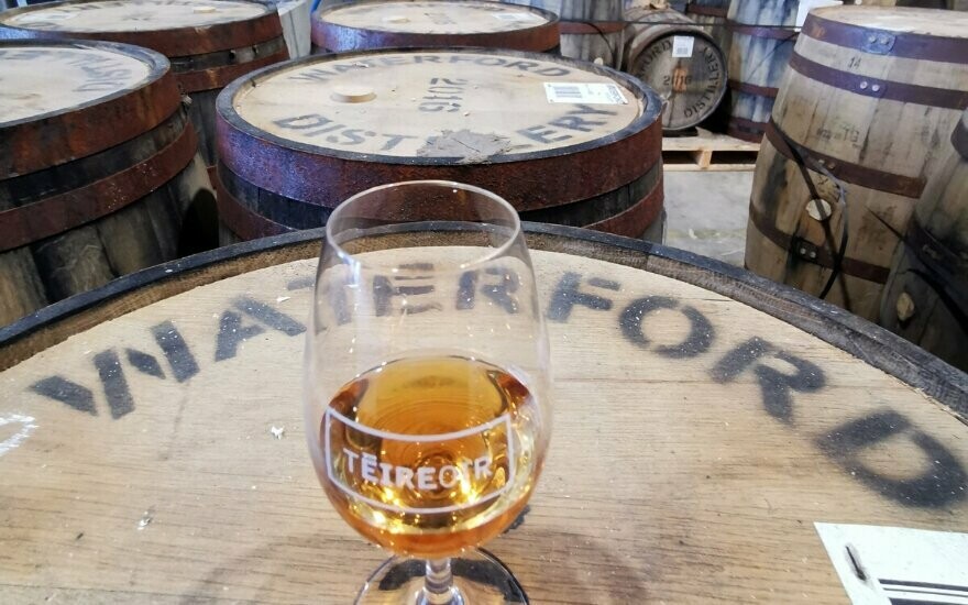 Waterford Ballymorgan - 1.2 - Single Malt - Single Farm - 50% Waterford Ballymorgan - 1.2 - Single Malt - Single Farm - 50%