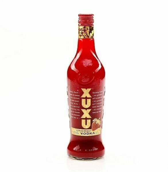 XuXu aardbeien vodka likeur - 15% XuXu aardbeien vodka likeur - 15%