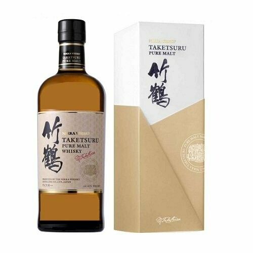 Nikka Taketsuru Pure Malt - 43% Nikka Taketsuru Pure Malt - 43%