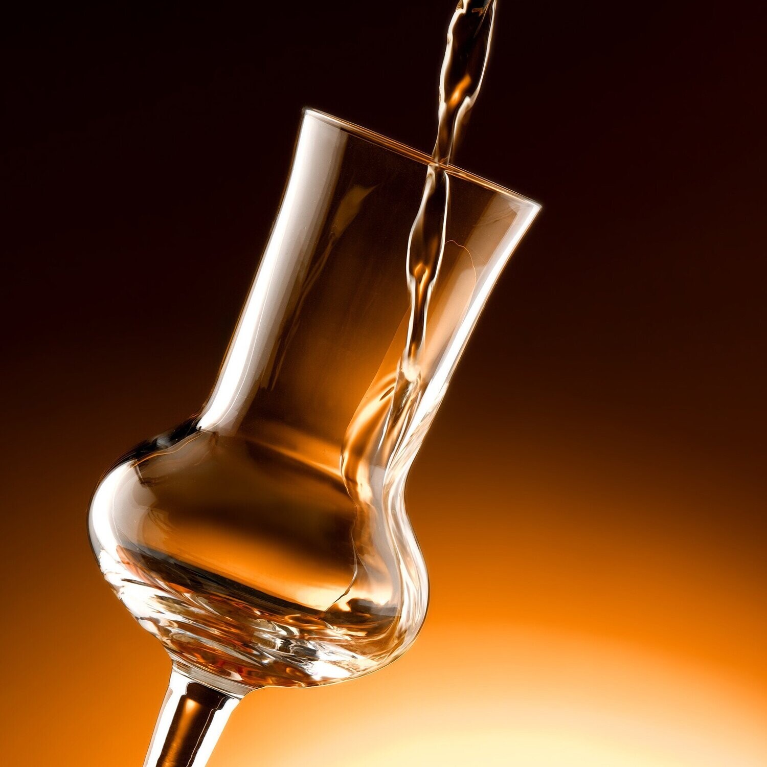Grappa DellaValle Affinata Demerara Rum - 42% Grappa DellaValle Affinata Demerara Rum - 42%