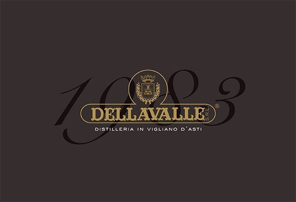 Grappa DellaValle Affinata Demerara Rum - 42% Grappa DellaValle Affinata Demerara Rum - 42%