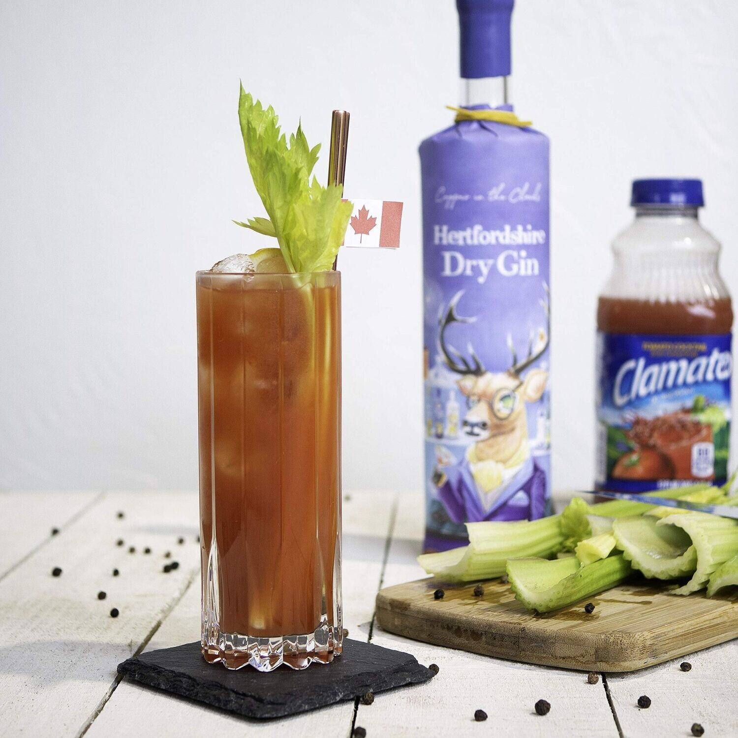 Copper in the Clouds Hertfordshire Dry Gin - 43% Copper in the Clouds Hertfordshire Dry Gin - 43%