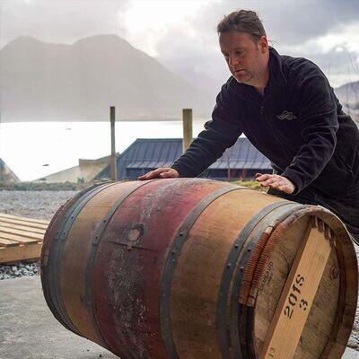 Raasay Hibridean whisky - Islay of Raasay - Single Cask Peated Red Wine - 61.6%