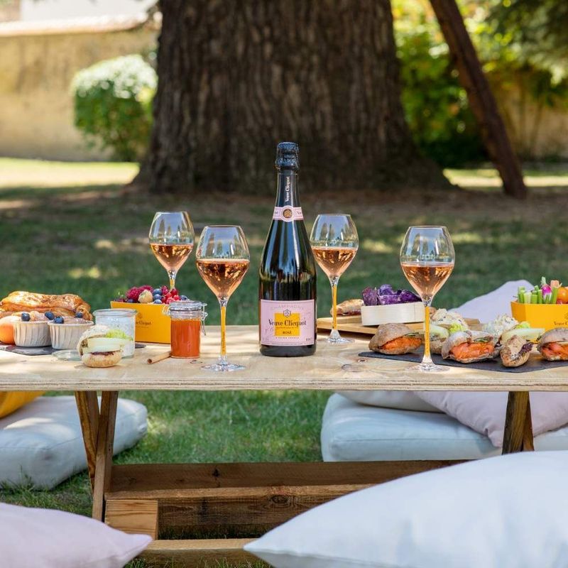 Veuve Clicquot rosé Champagne