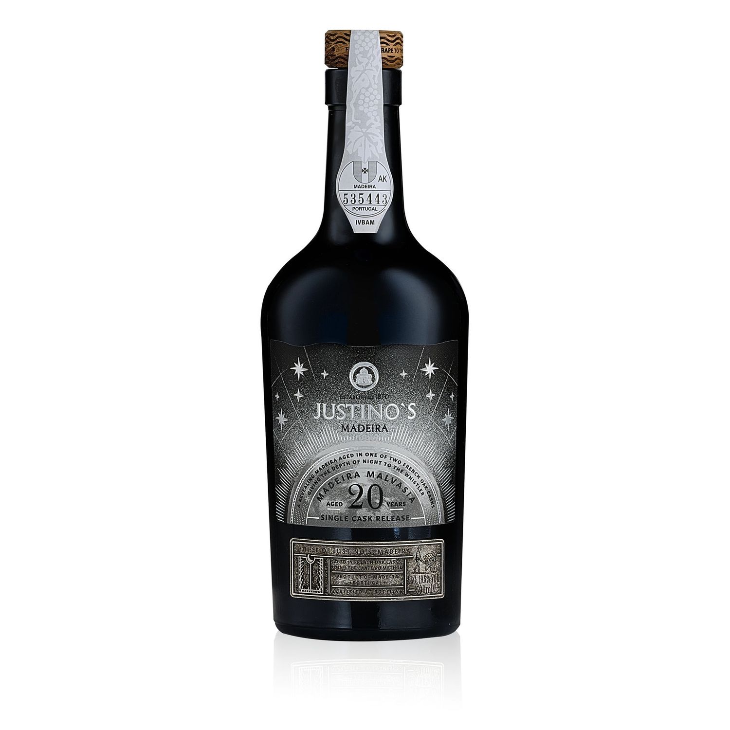 The Whistler & Justino's - Whisky & Madeira box - exclusive - 54.5% / 19.5% The Whistler & Justino's - Whisky & Madeira box - exclusive - 54.5% / 19.5%