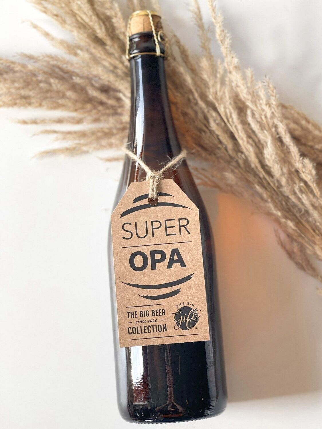 Super Opa bier - grote fles - met strikje Super Opa bier - grote fles - met strikje