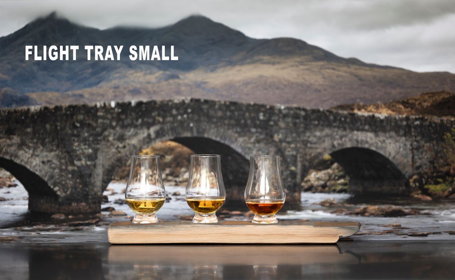 Whisky Flight Tray - Small - zonder opdruk met glaasjes Whisky Flight Tray - Small - zonder opdruk met glaasjes