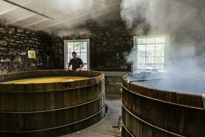 Woodford Reserve - Kentucky Straight Wheat Whiskey - Batch 001 - 45,2%