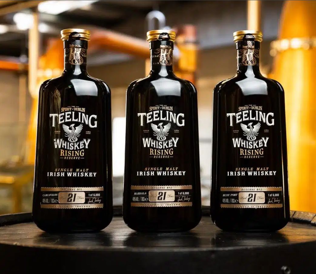 Teeling 21 Years - Rising Reserve No. 4 - White Wine Cask - 46% Teeling 21 Years - Rising Reserve No. 4 - White Wine Cask - 46%