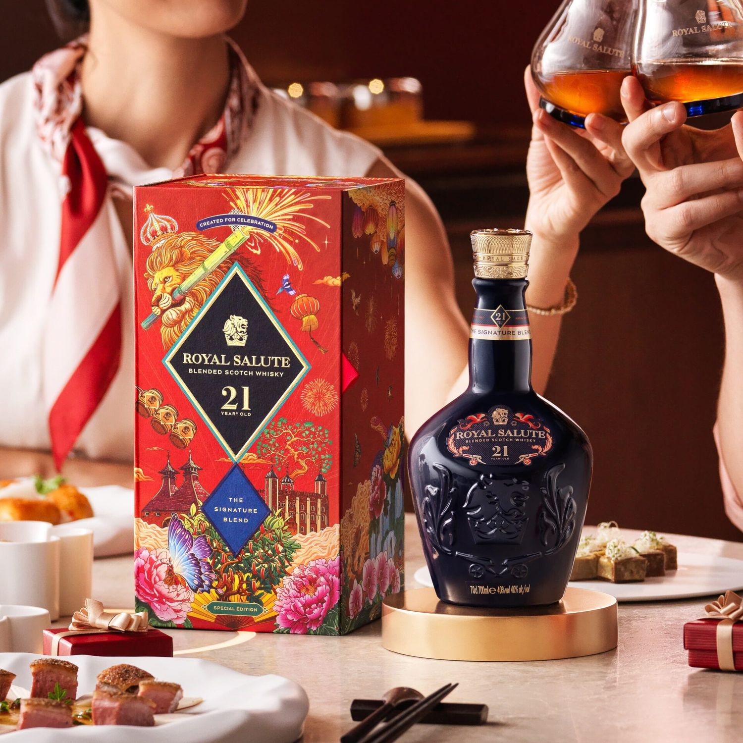Chivas Regal 21 Years Royal Salute Lunar 2025 - 40% Chivas Regal 21 Years Royal Salute Lunar 2025 - 40%