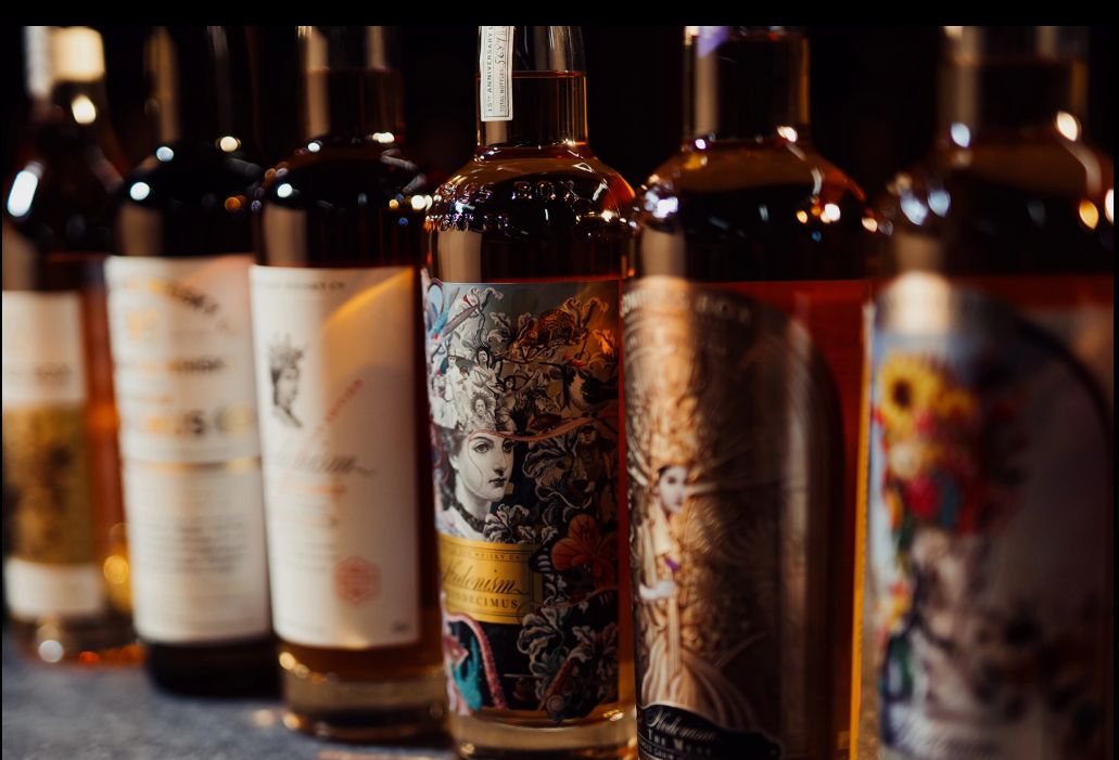 Compass Box Hedonism - 2025 Limited Annual Release - 46% Compass Box Hedonism - 2025 Limited Annual Release - 46%