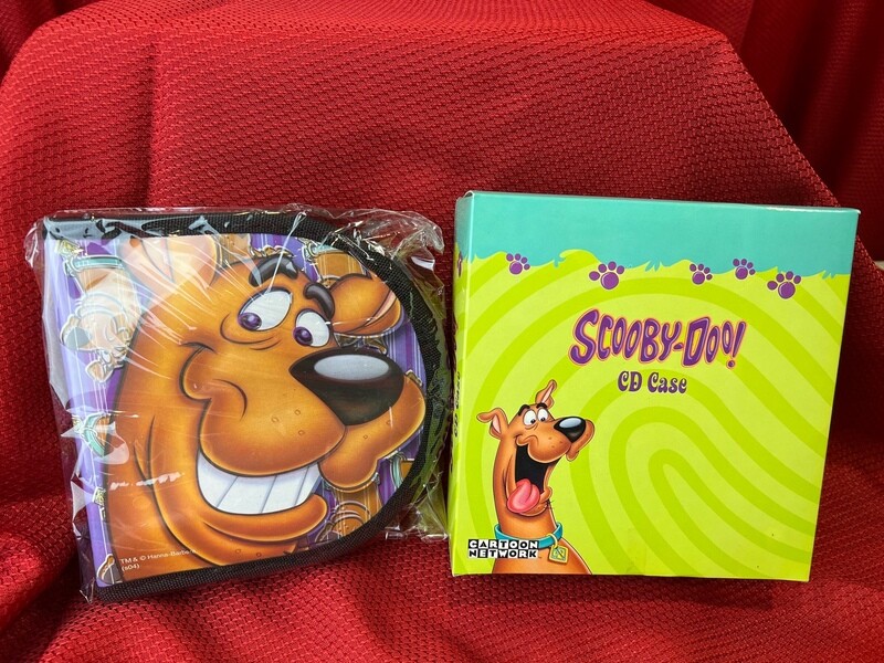 Collectors Scooby-Doo CD Case signed by Scott Innes