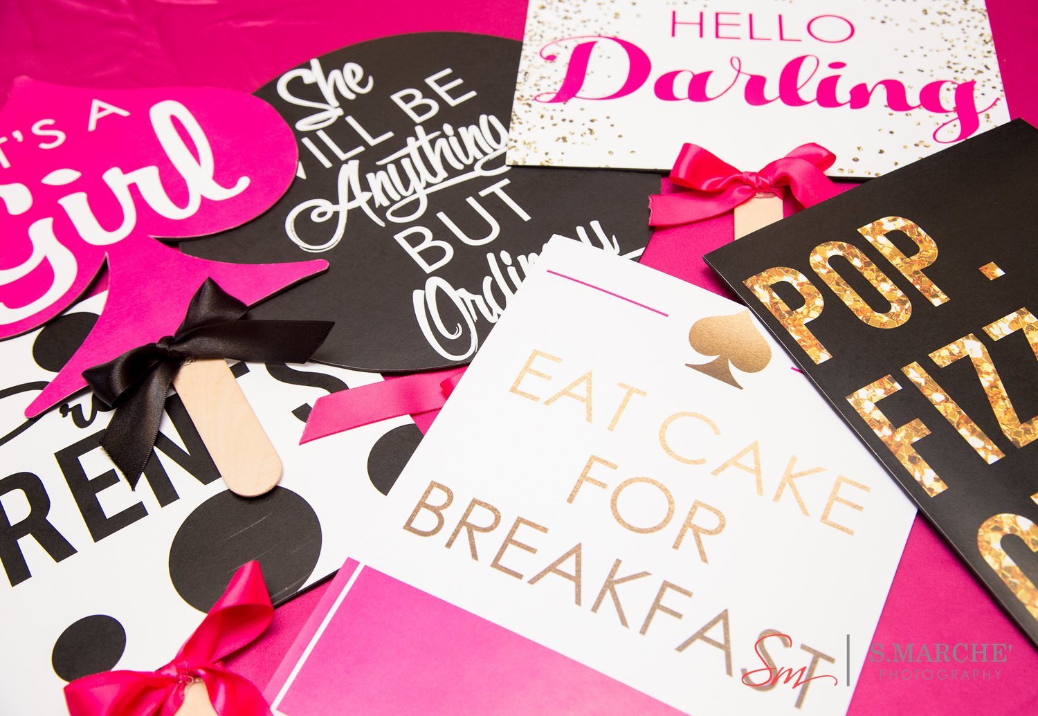 Handheld Party Props &amp; Signs