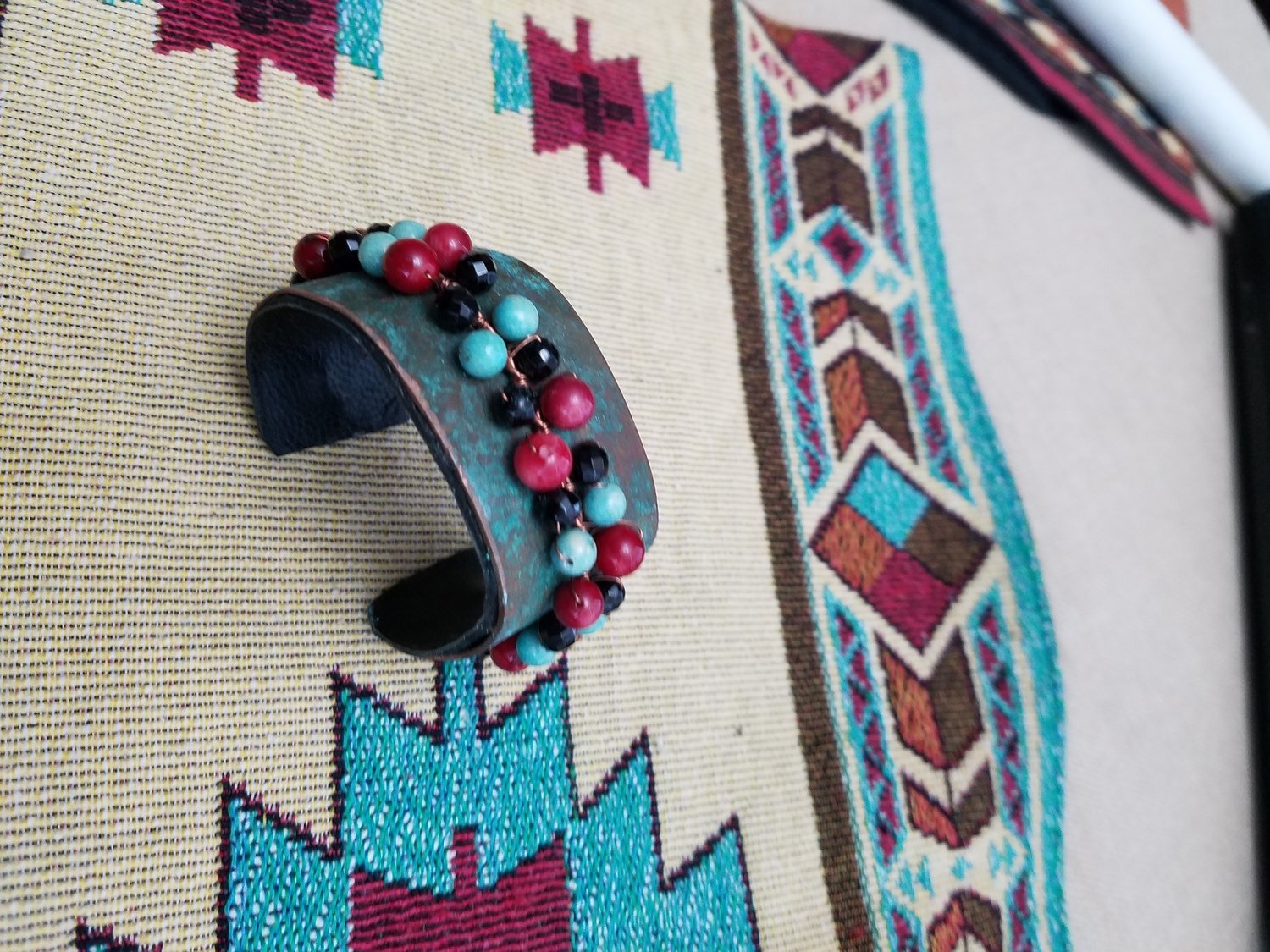 Cuff Potatoes Chip Patina with beads