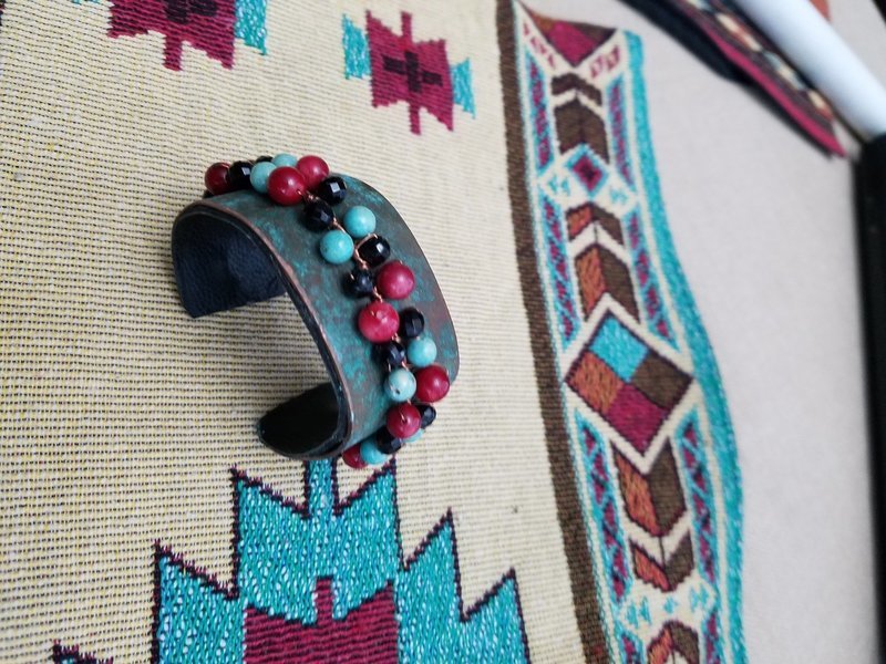 Cuff Potatoes Chip Patina with beads