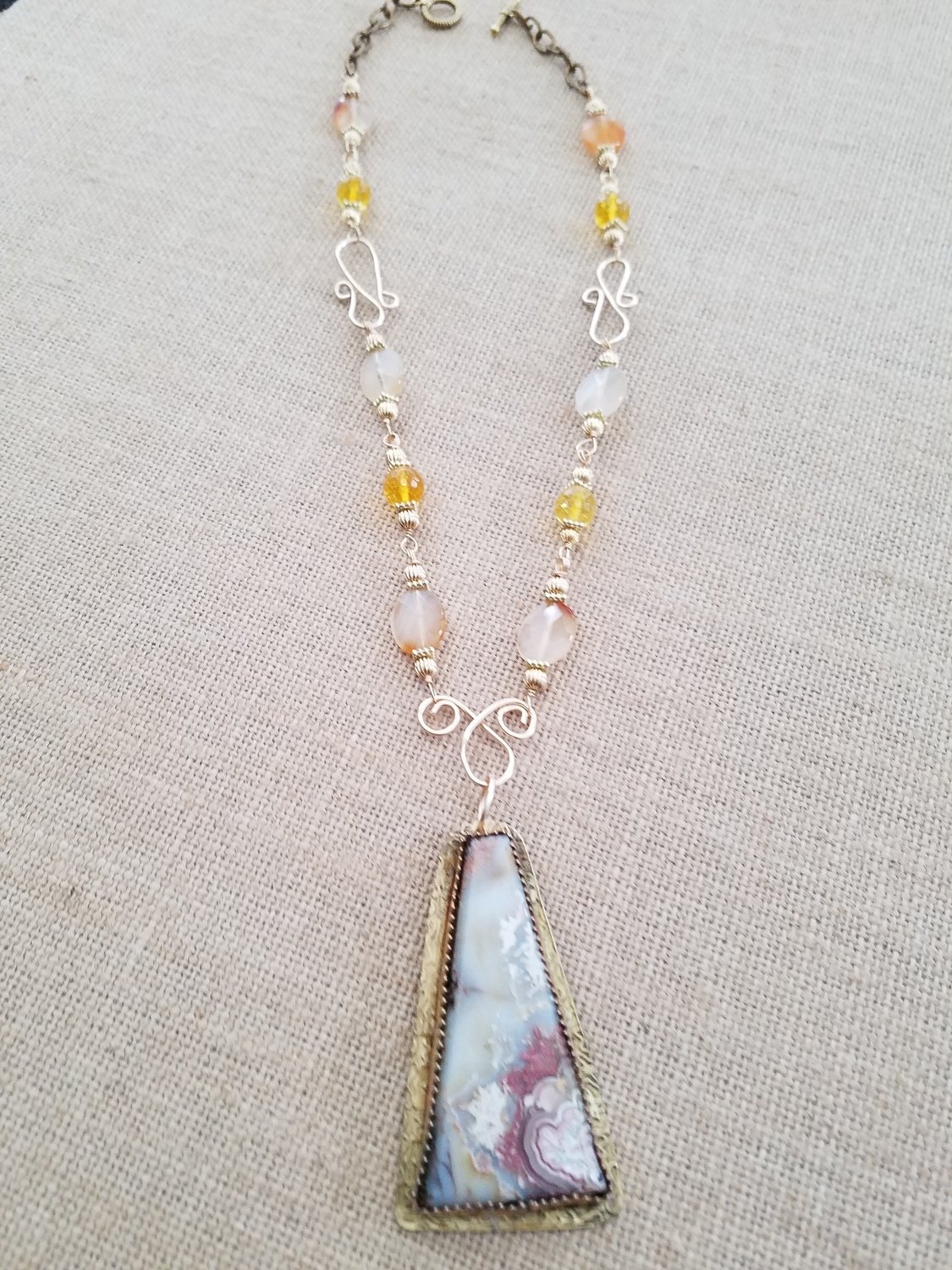 Neck Crazy Lace with Citrine and Carnelan beads in Silver