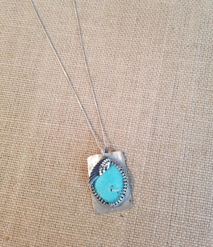 Necklace , Turquoise Kingman, set in Sterling Silver, with Silver chain