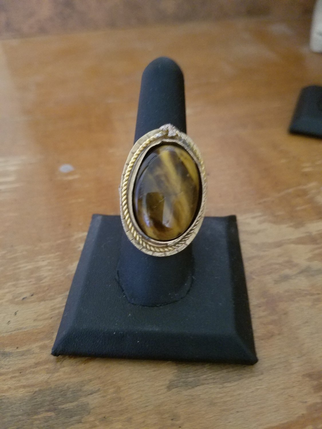 Tiger aye brass