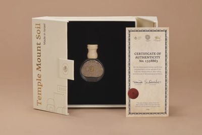 The Classic Gift Set White