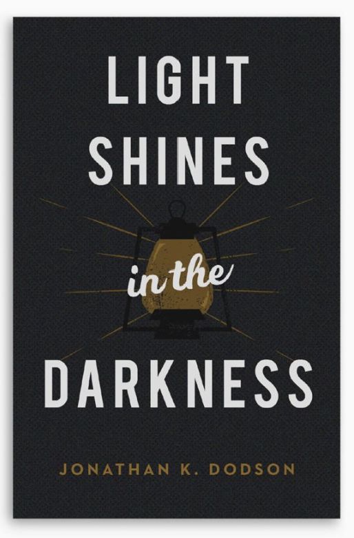 Light Shines in the Darkness 25-pack
