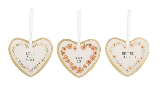 Love You More Heart Wreath 5 x 4 1/2