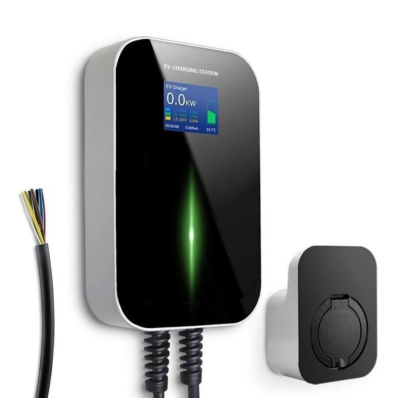 Wallbox avec prise de courant