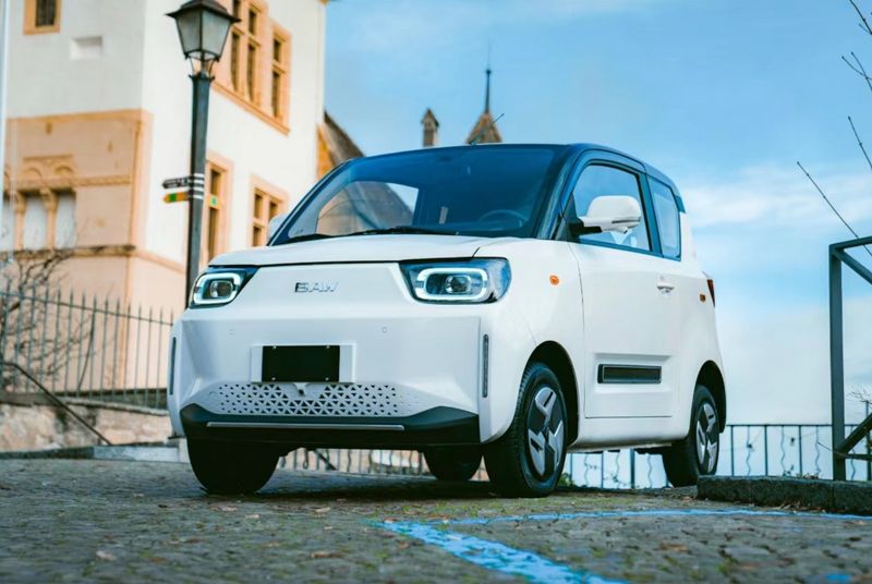 Voiture Electrique 4 places Pony BAW