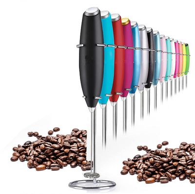 Agitateur à crème automatique pour café