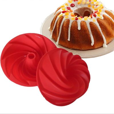 Silica Gel Vortex Baking Pan Cyclone Shaped Cake Mold