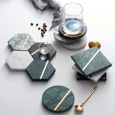 Dessous de verre rond et carré en marbre hexagonal