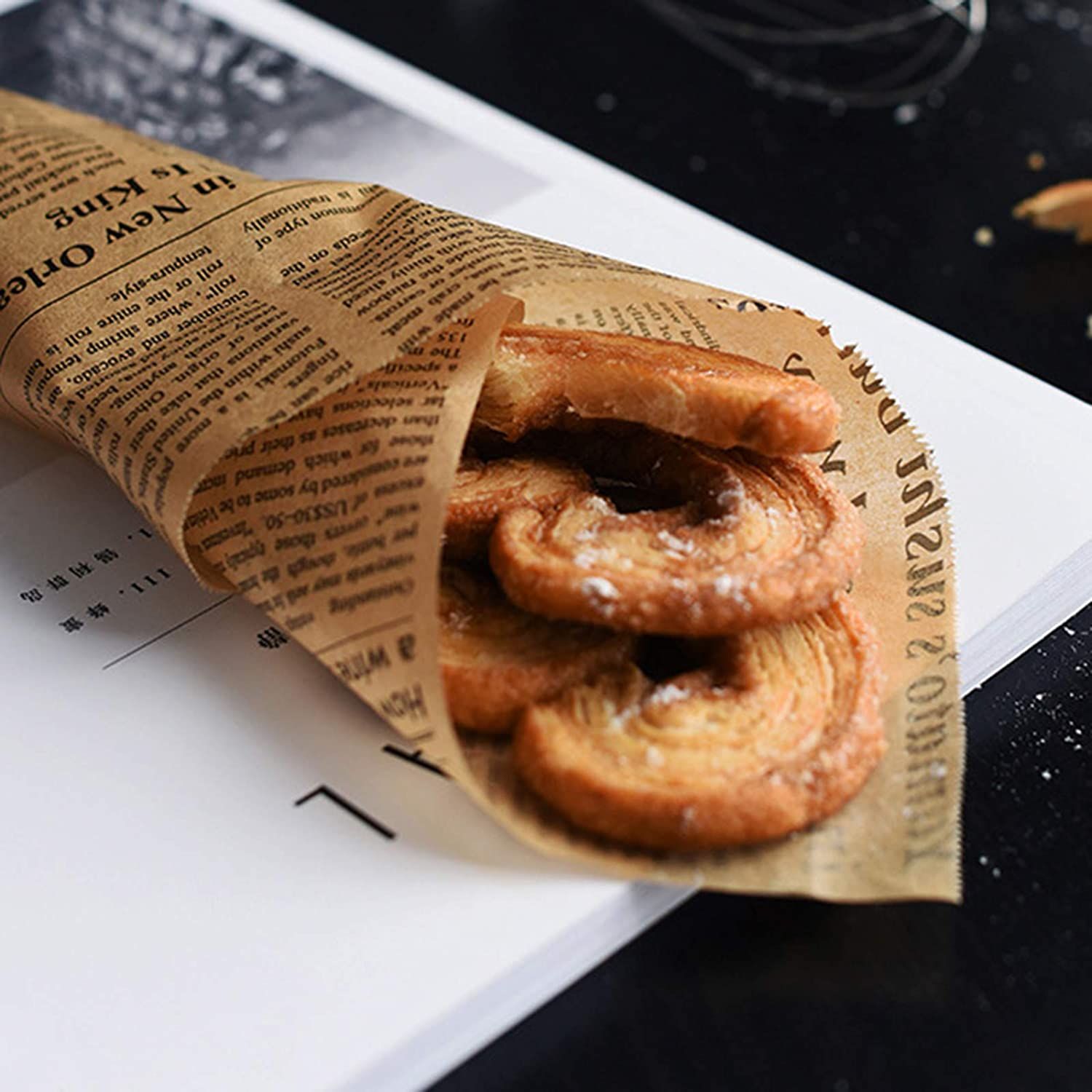 200Pcs Wrapping Grease Resistant Sandwich Wrap Liners Newspaper