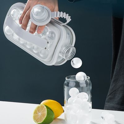 Moule à glaçons en forme de cube avec couvercle