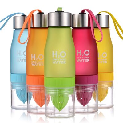 Bouteille d&#39;eau de 650 ml pour jus